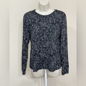 Hang Ten Women’s Black Floral Print Long Sleeve UPF 50+ Zip Pocket T-Shirt s L